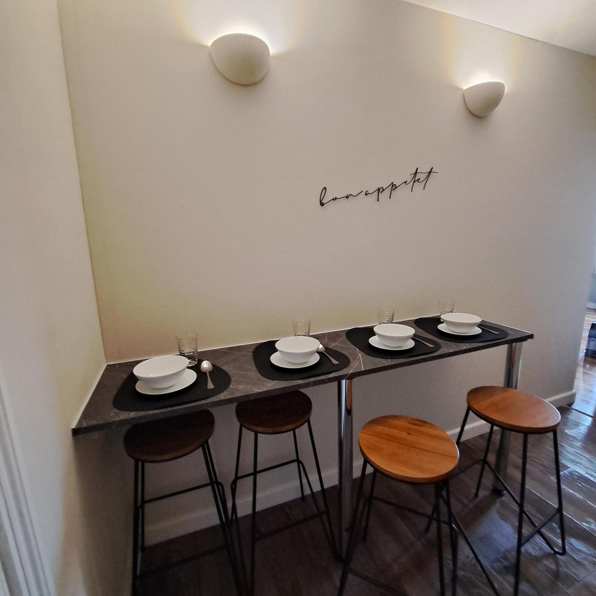 Generous 3 Bed In The Heart Of The Village Хантингдон Экстерьер фото